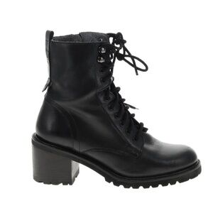 Great condition Seychelles boots